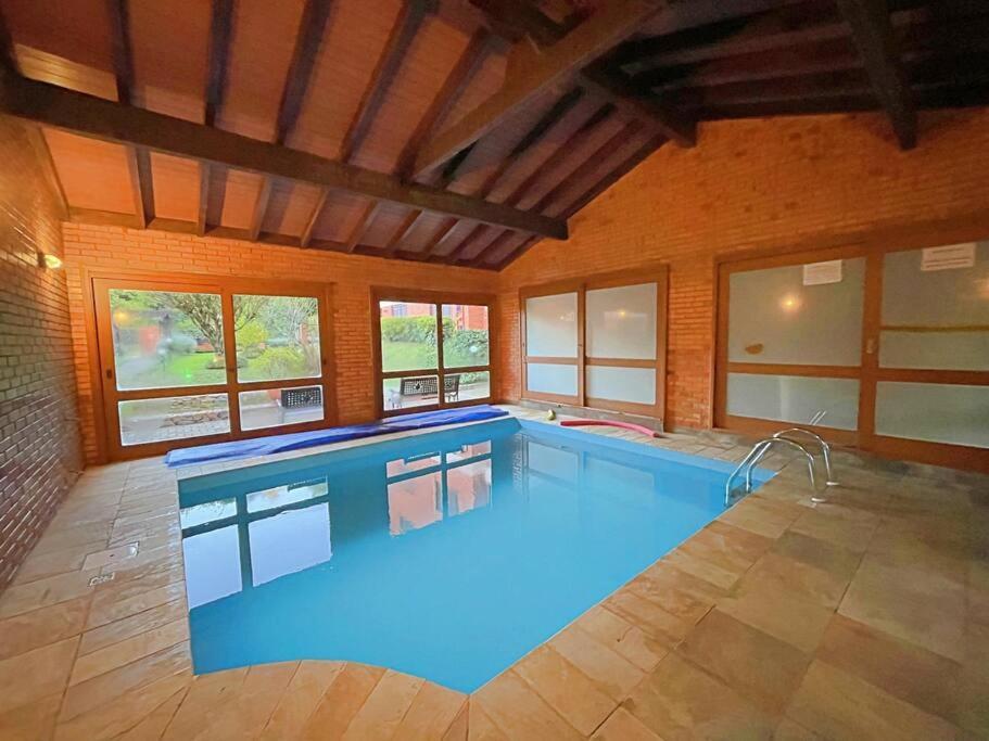 Aconchegante Apto 3 Dorm. Com Piscina Aquecida Gramado Bagian luar foto